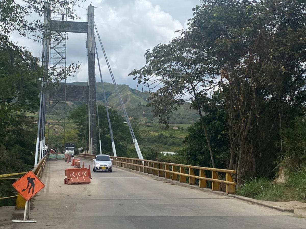 Cierre del puente El Avispero entre Huila y Caquetá irá hasta el 31 de mayo