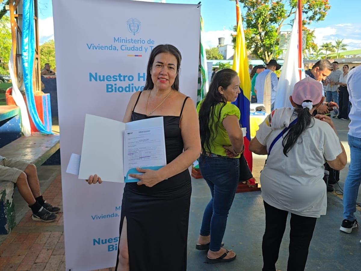 Entrega de títulos y mejoras de vivienda en Vistahermosa, Meta: así avanza el plan habitacional del Gobierno