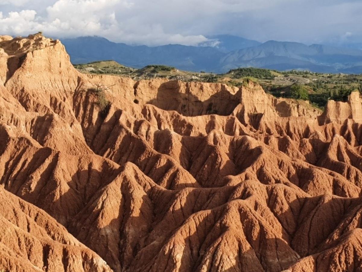 Desierto de La Tatacoa recupera su ruta central: avances y beneficios