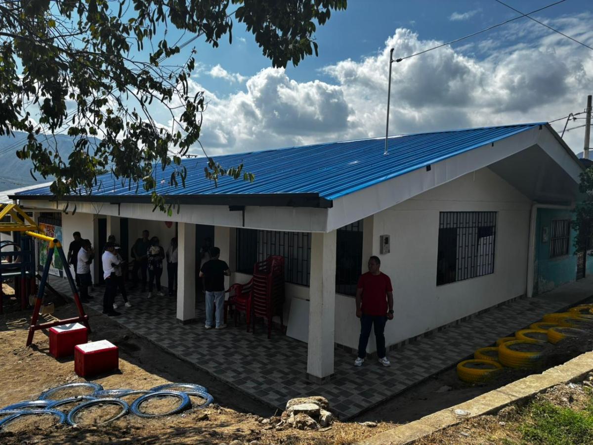 Inauguran Casa de la Mujer en Algeciras, Huila, para impulsar equidad y participación femenina