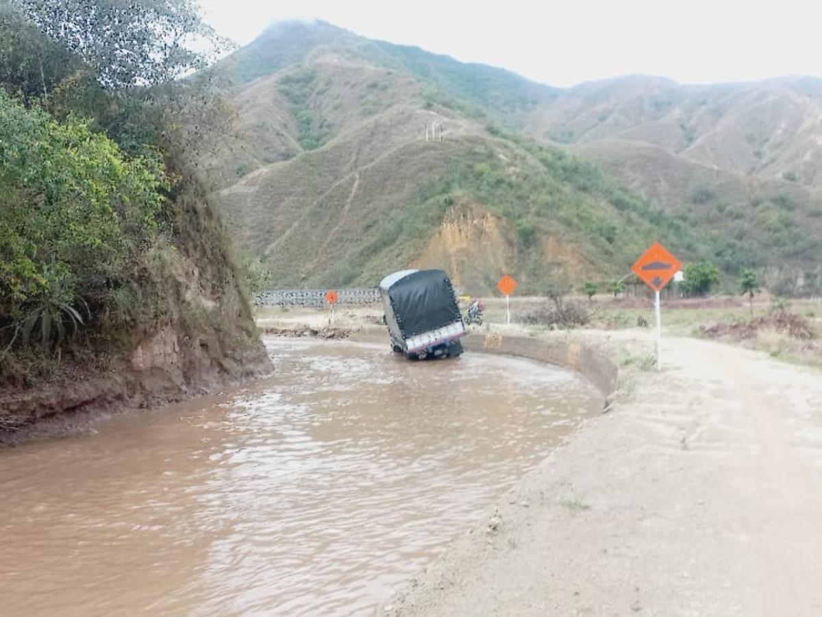 Norte de Santander: Ábrego y Villa Caro están gravemente afectados por avalancha