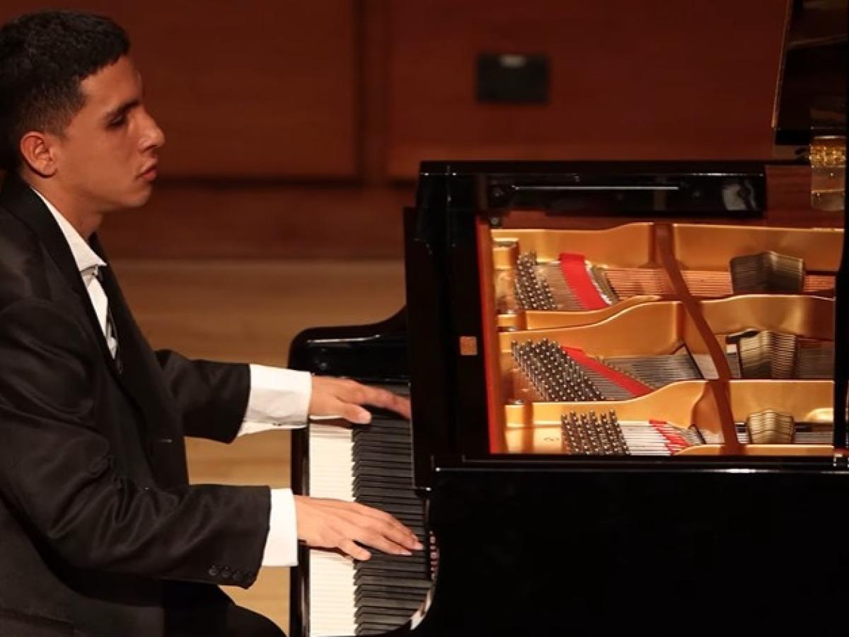 Juan Pablo Muñoz Melo, vida del pianista de Caquetá