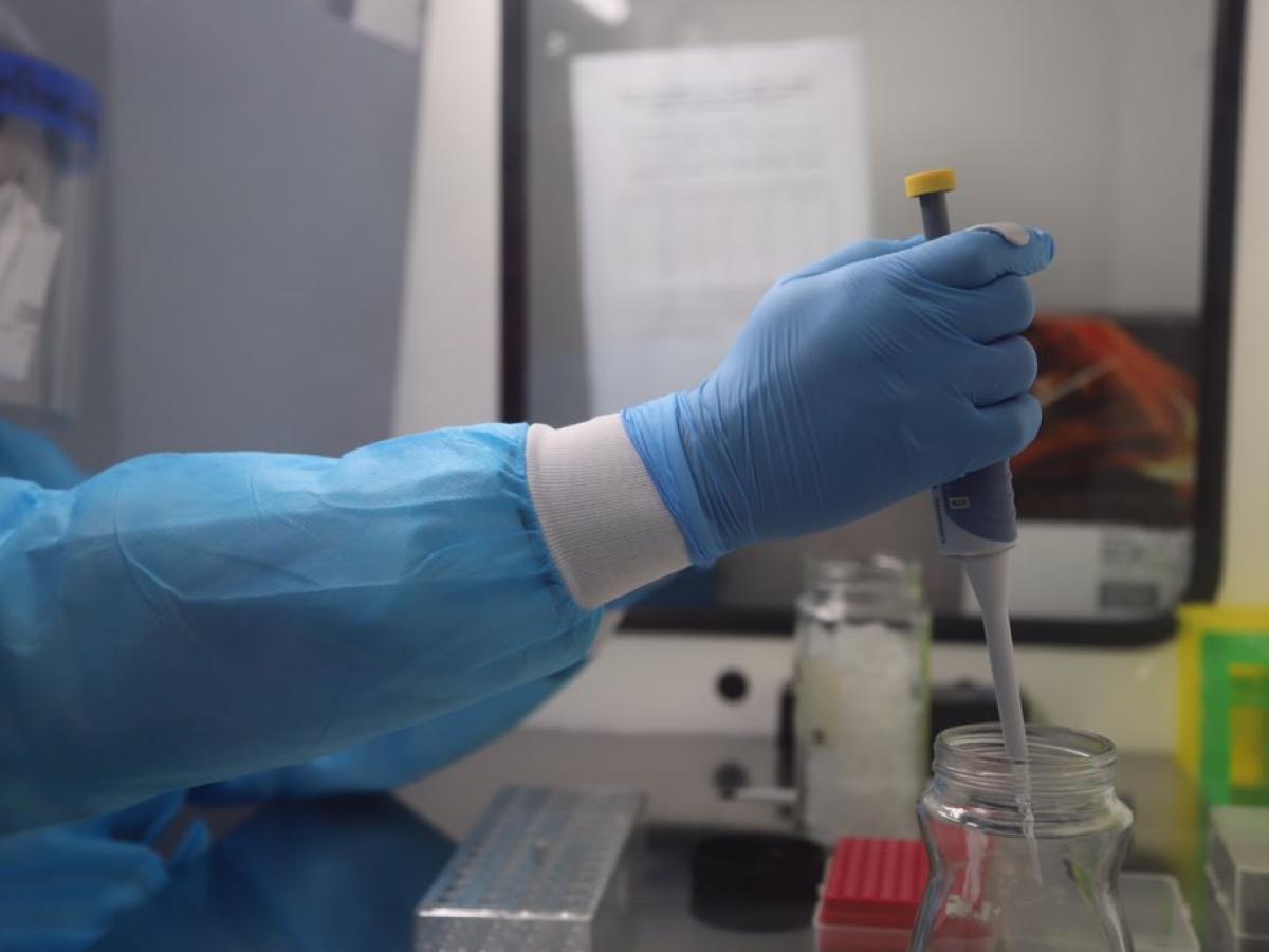 Covid en Colombia hoy: 365 nuevos casos y 14 muertes este jueves