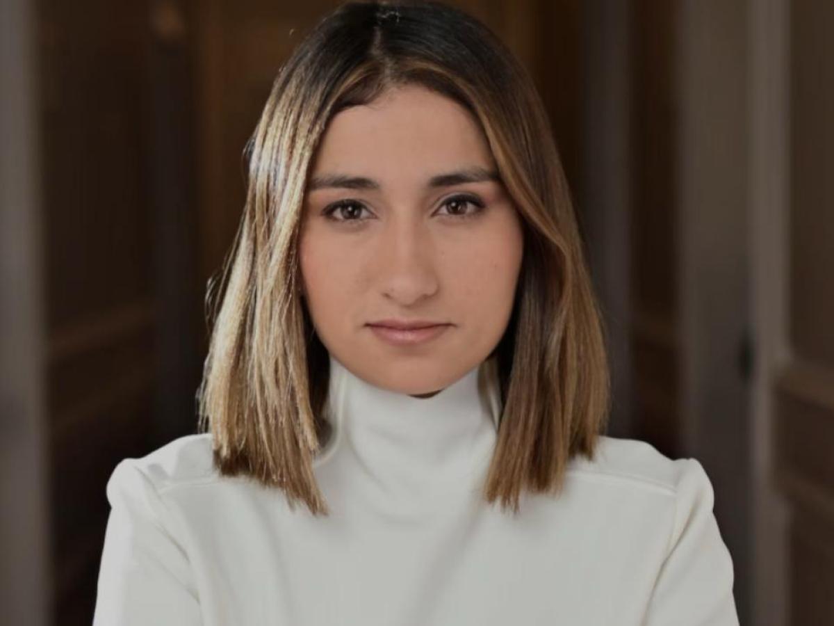 Laura Sarabia embajadora Reino Unido demanda