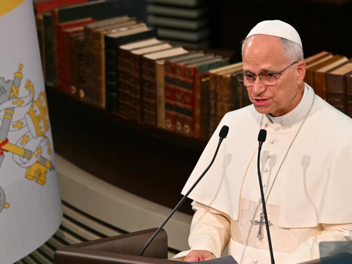 León XIV pidió a Turquía ser estabilizador entre oriente y occidente