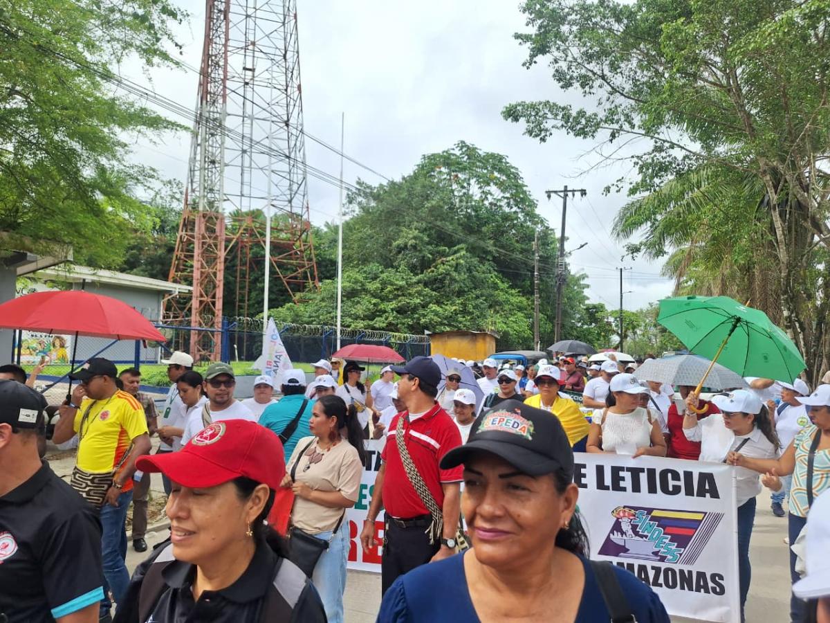 Leticia marcha por el trabajo digno: cerca de mil personas se movilizan este 1 de mayo 