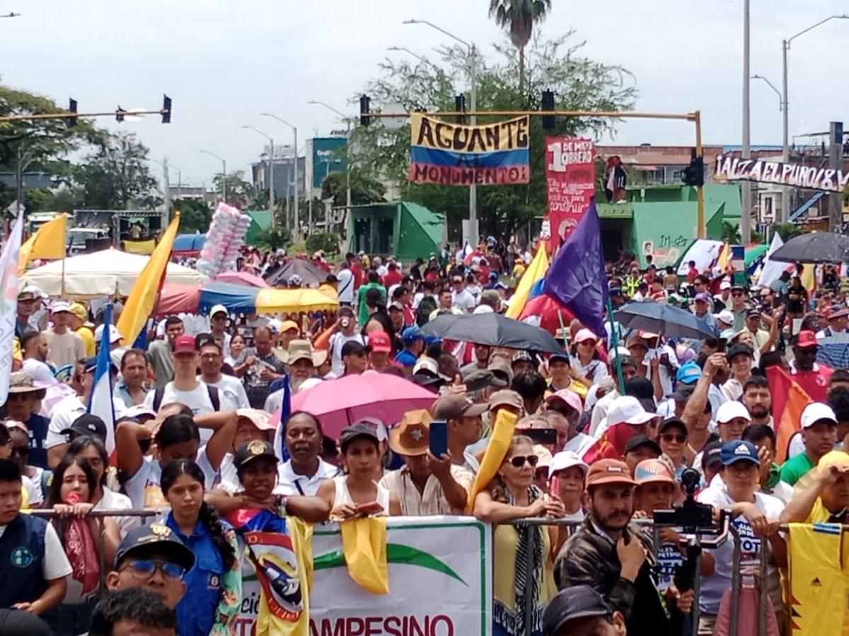 Más de 50 mil caleños se movilizaron en el Día Internacional del Trabajo en una jornada pacífica