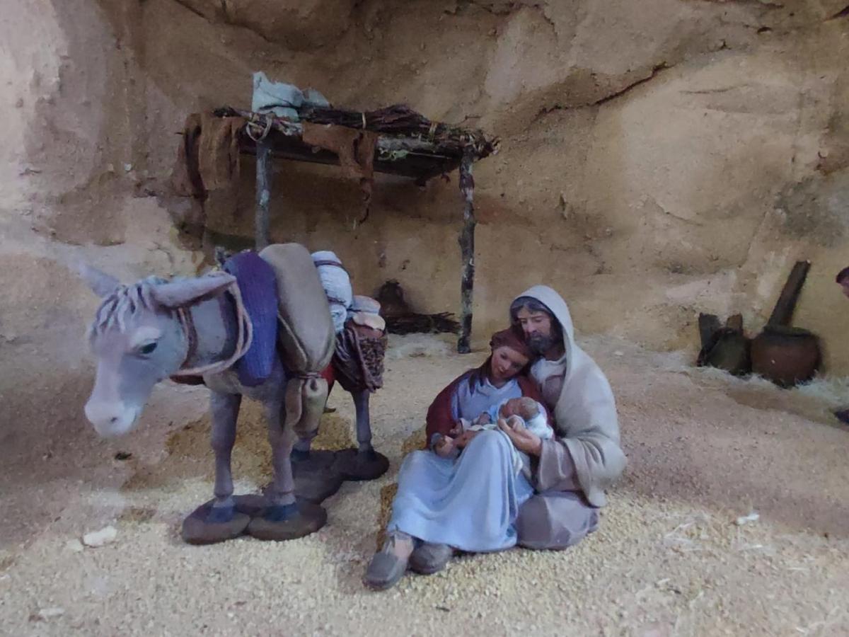 Artesanas de Nariño elaboran portales de belén