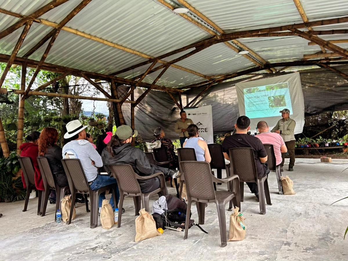 Iniciativa de conservación de la biodiversidad en Huila