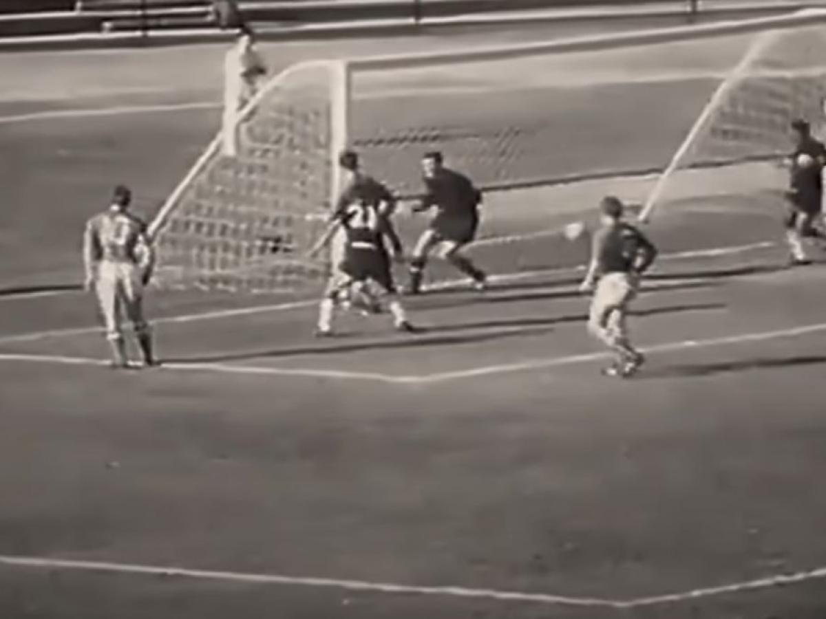 Marcos Coll gol olímpico mundial