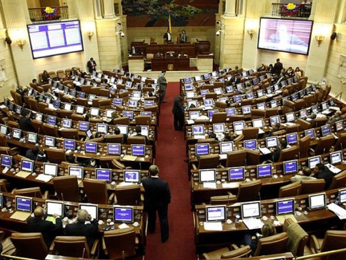 Mesada 14 aprobada en  sexto debate de la Cámara de Representante