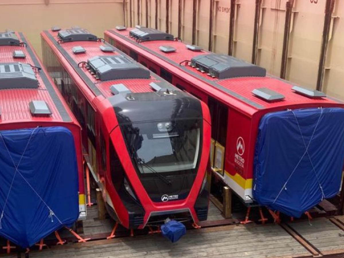 Primer tren del Metro de Bogotá llegó a Cartagena desde China