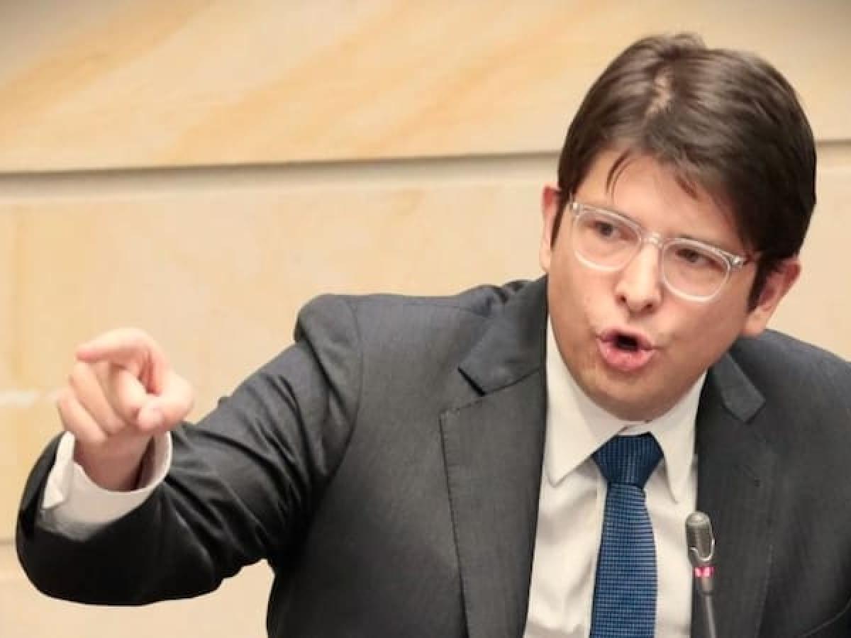 Atentado a Miguel Uribe: menor implicado podría recibir condena de 8 Años