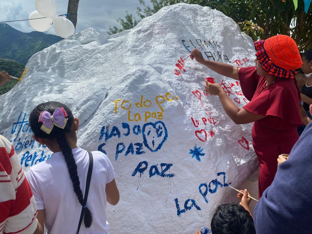 Mural realizado comunidad de San José de Oriente y firmantes de paz