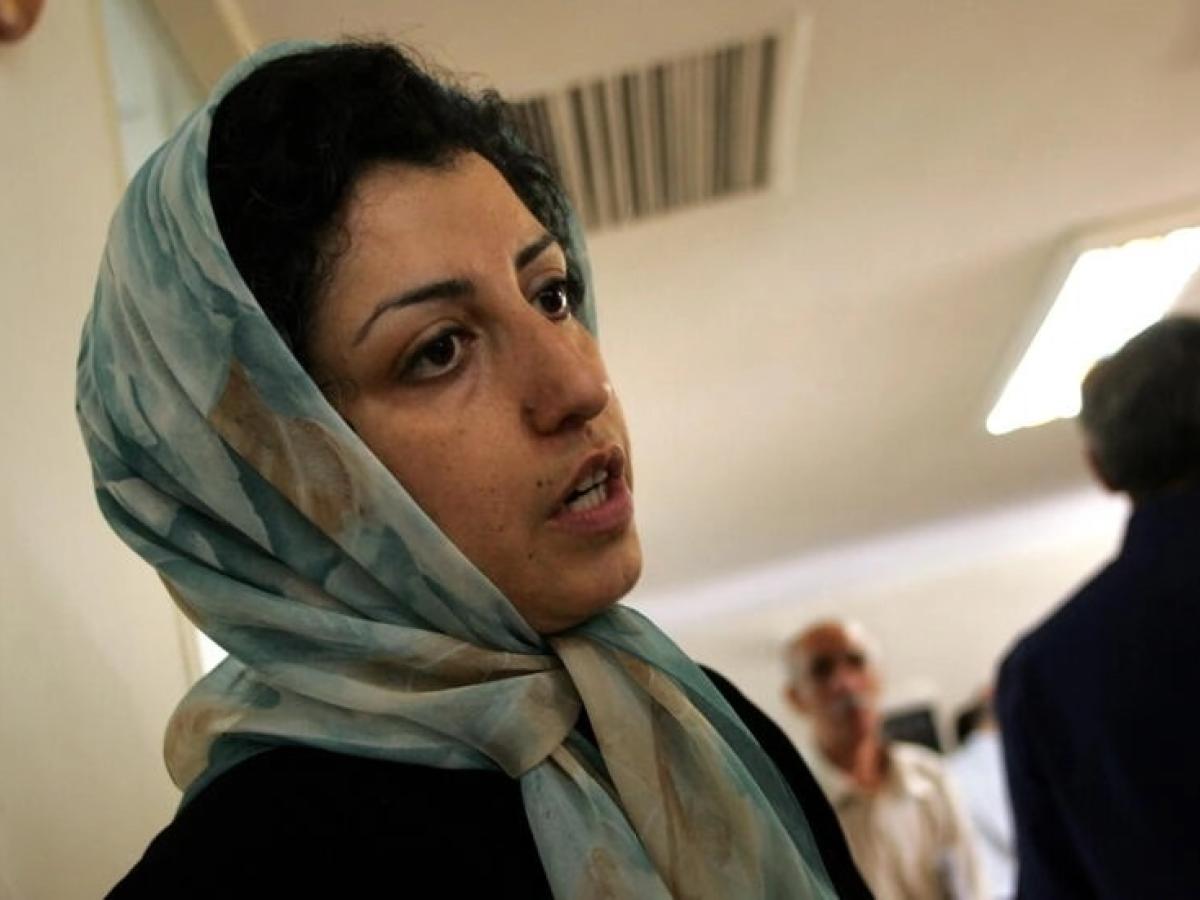 Nobel de la Paz Narges Mohamadi inicia huelga de hambre en prisión por falta de asistencia médica