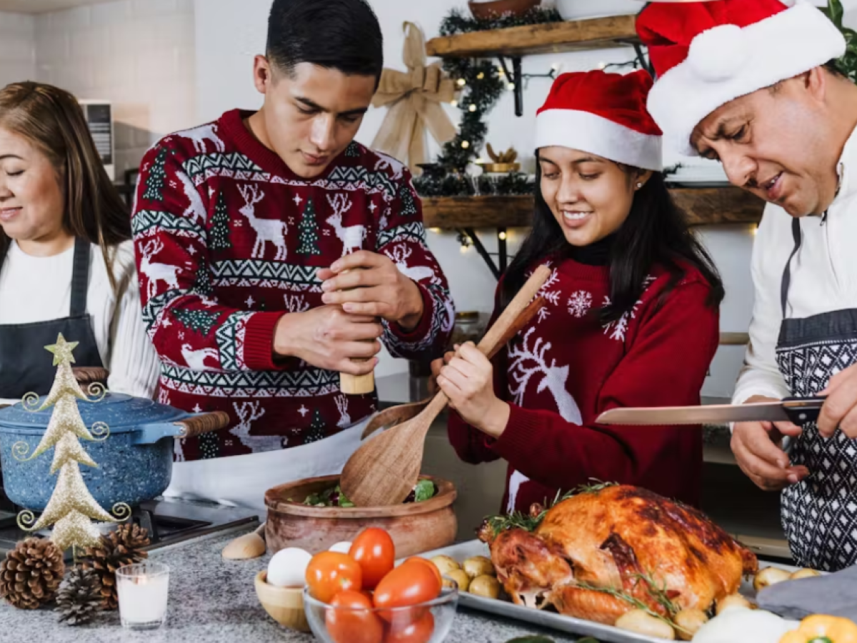 Cómo lograr que los adolescentes disfruten de la Navidad en familia