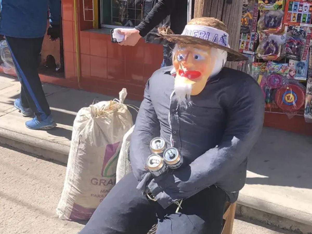 Origen de quemar el año viejo