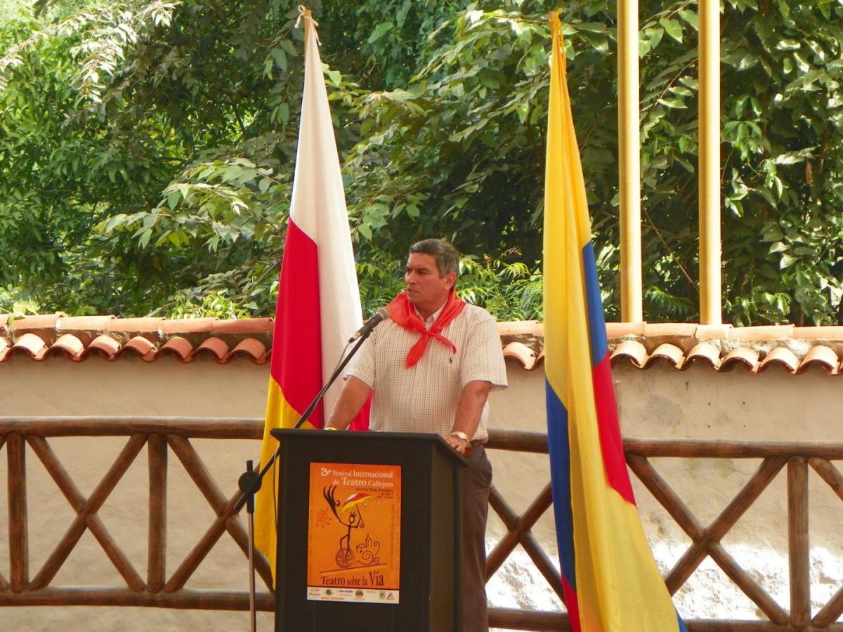 César Dussán y su arduo trabajo por mantener el legado histórico y cultural de su pueblo, Aipe