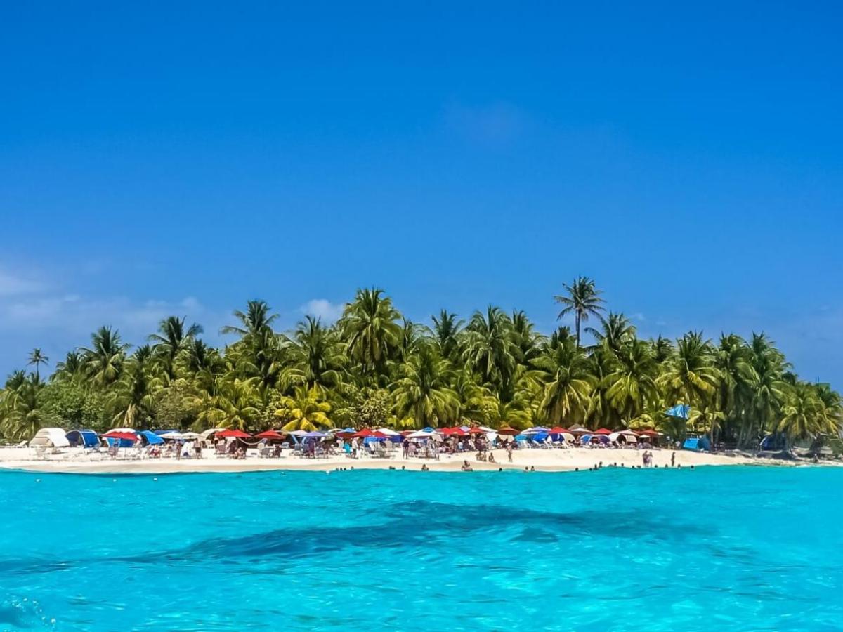 Johnny Cay San Andrés costo: temporada de vacaciones 