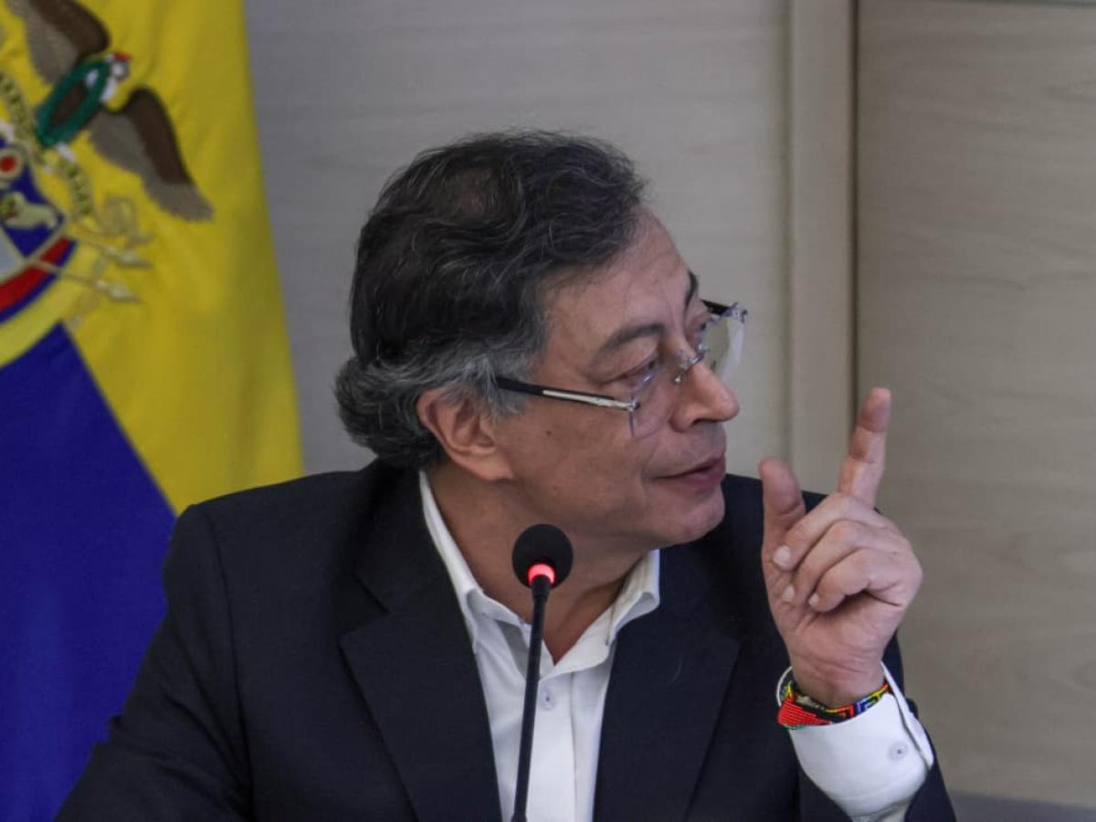 Petro denuncia fraude electoral de jurados y pide intervención de la Fiscalía
