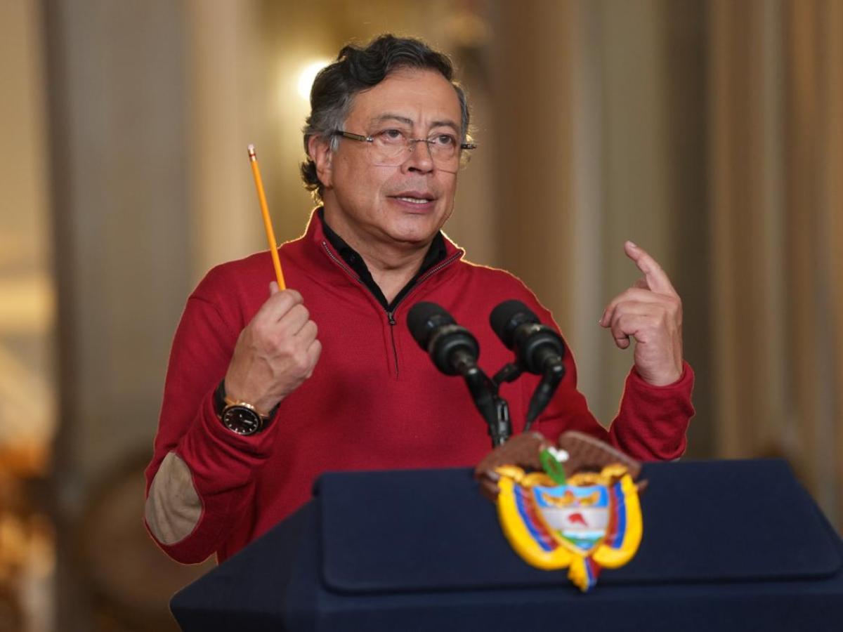 Petro sobre borrador decreto pensiones Colombia