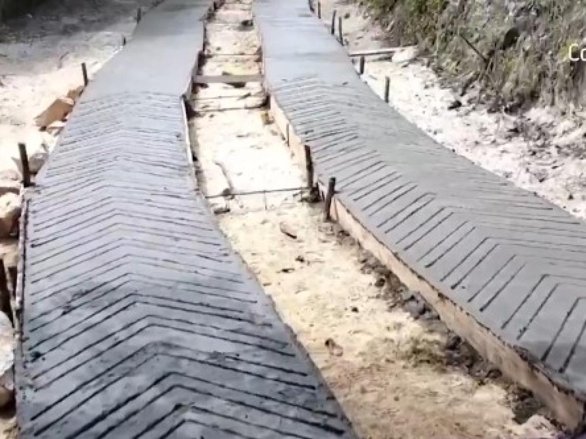 Construcción de placa huella en Mesetas Meta