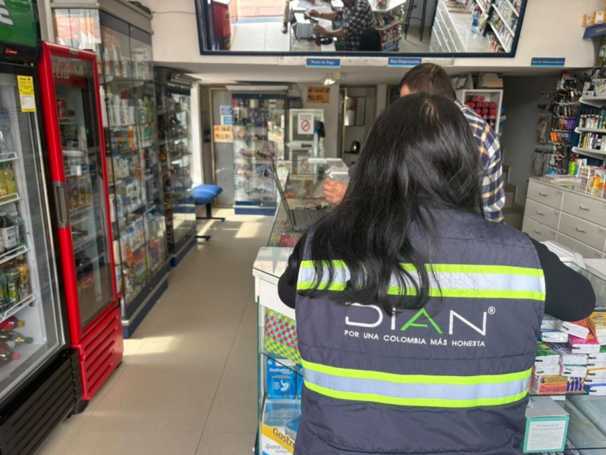 Plazos declaración de renta empresas 2026 Colombia