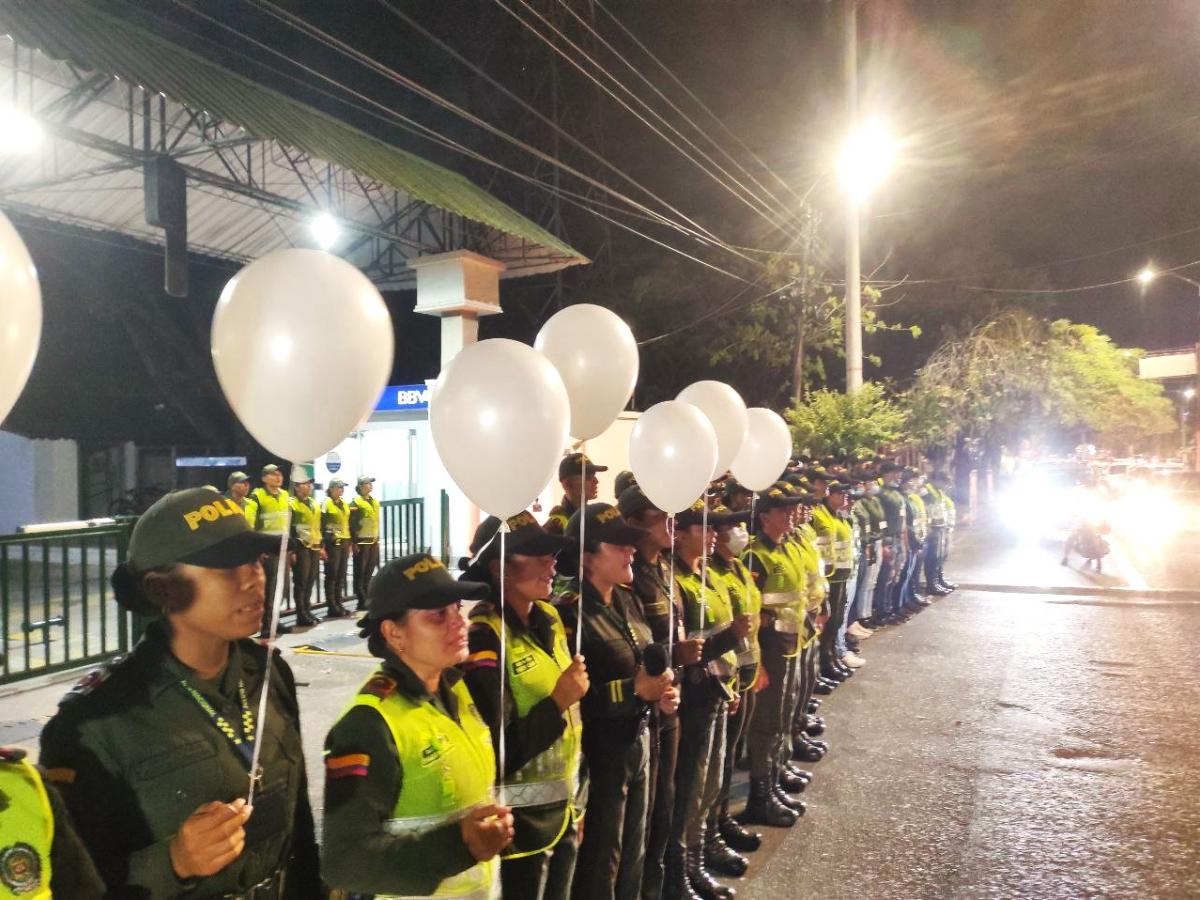 Este martes entregarán cuerpos de policías muertos en Neiva Este martes entregarán cuerpos de policías muertos en Neiva
