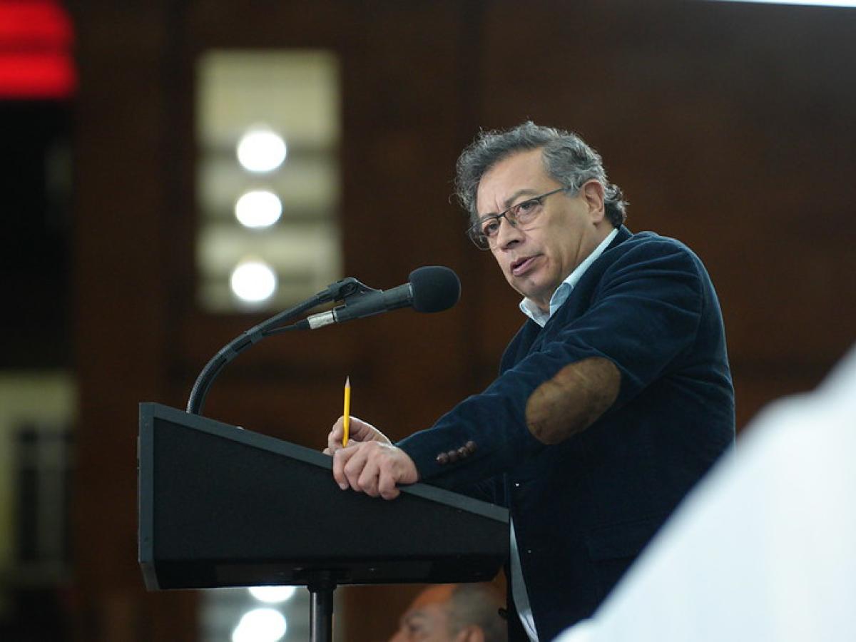 Presidente Petro aspira entregar 600 mil hectáreas al campesinado