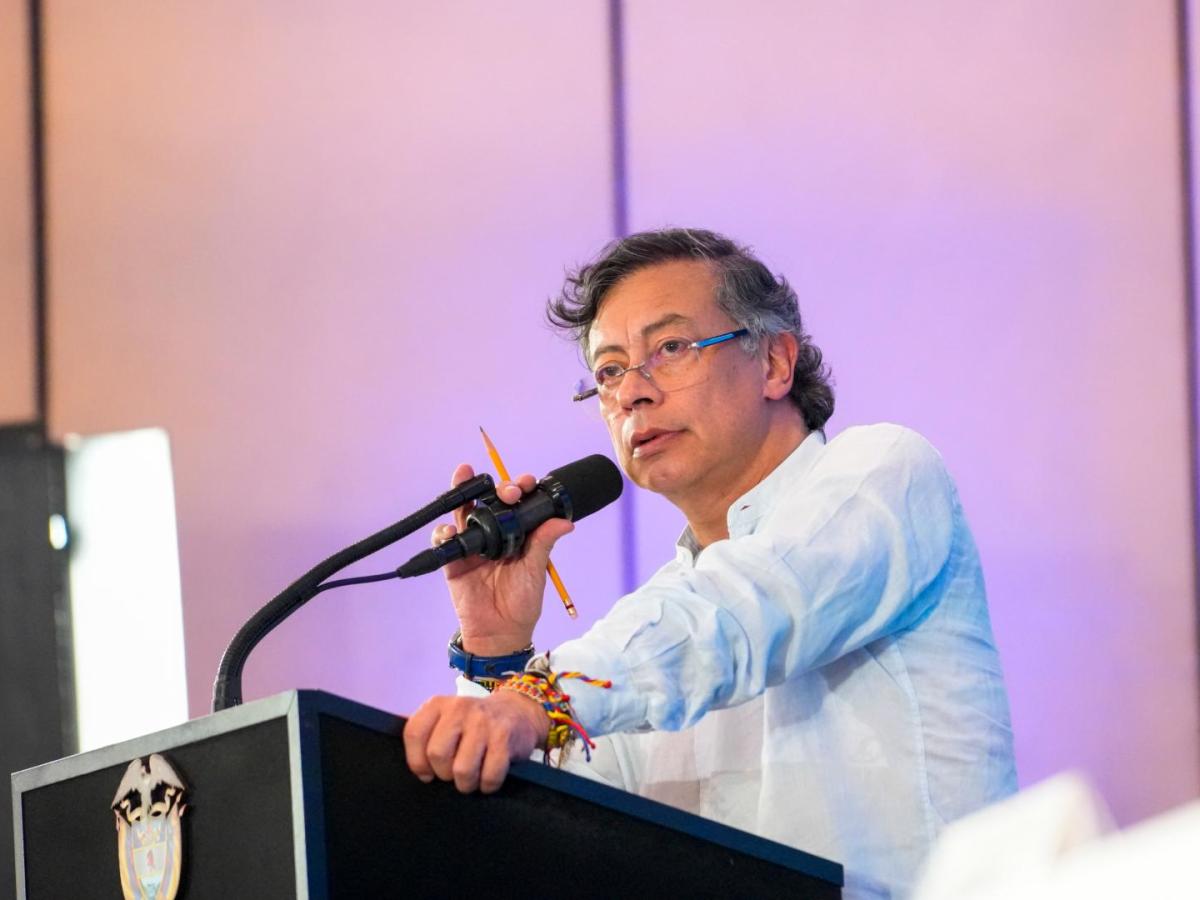 El jefe de seguridad del presidente Petro aseguró que no hubo ingresos irregulares y que el mandatario estuvo custodiado por equipos de Colombia y Ecuador durante su visita. 