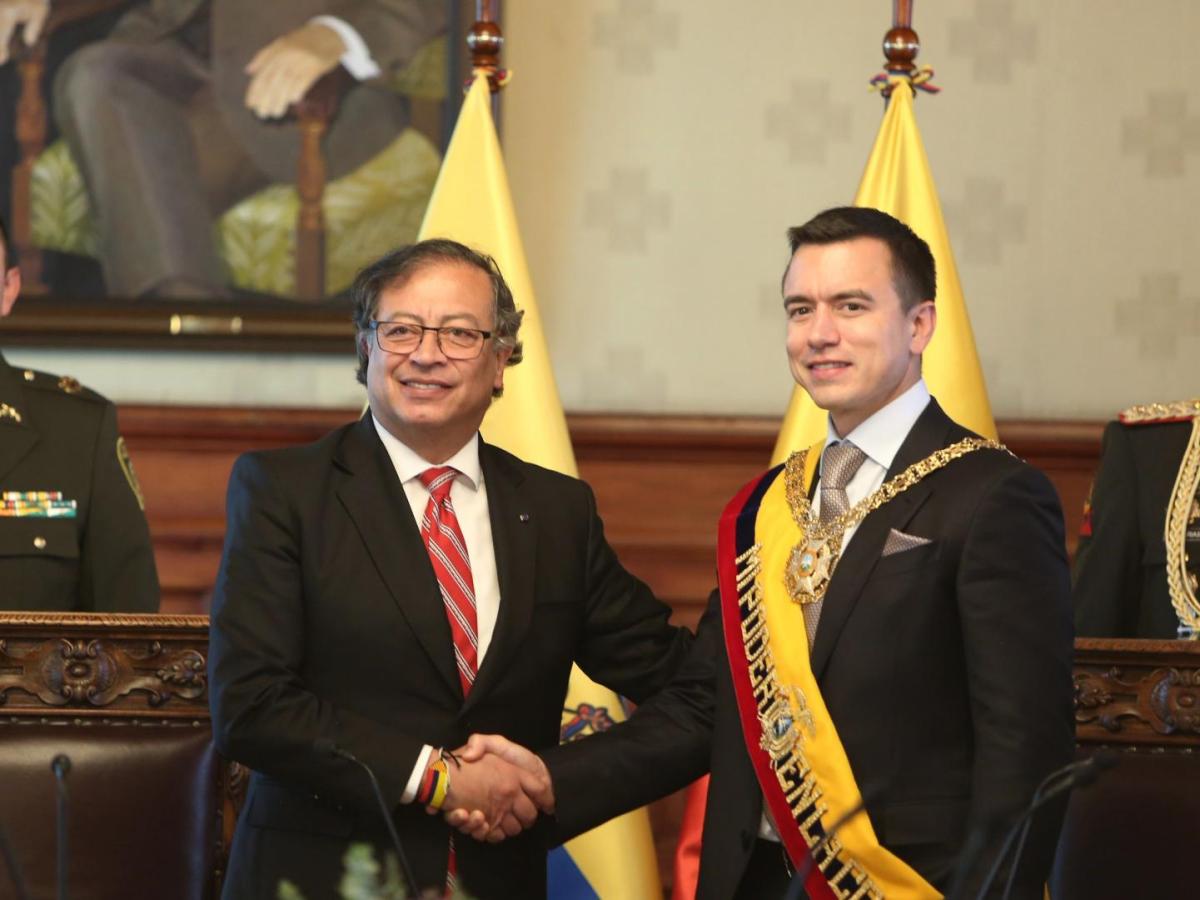 Presidente Petro propone integración energética regional ante crisis en Ecuador