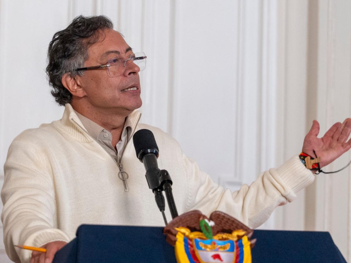 Presidente Petro responde a artículo de revista británica sobre salud