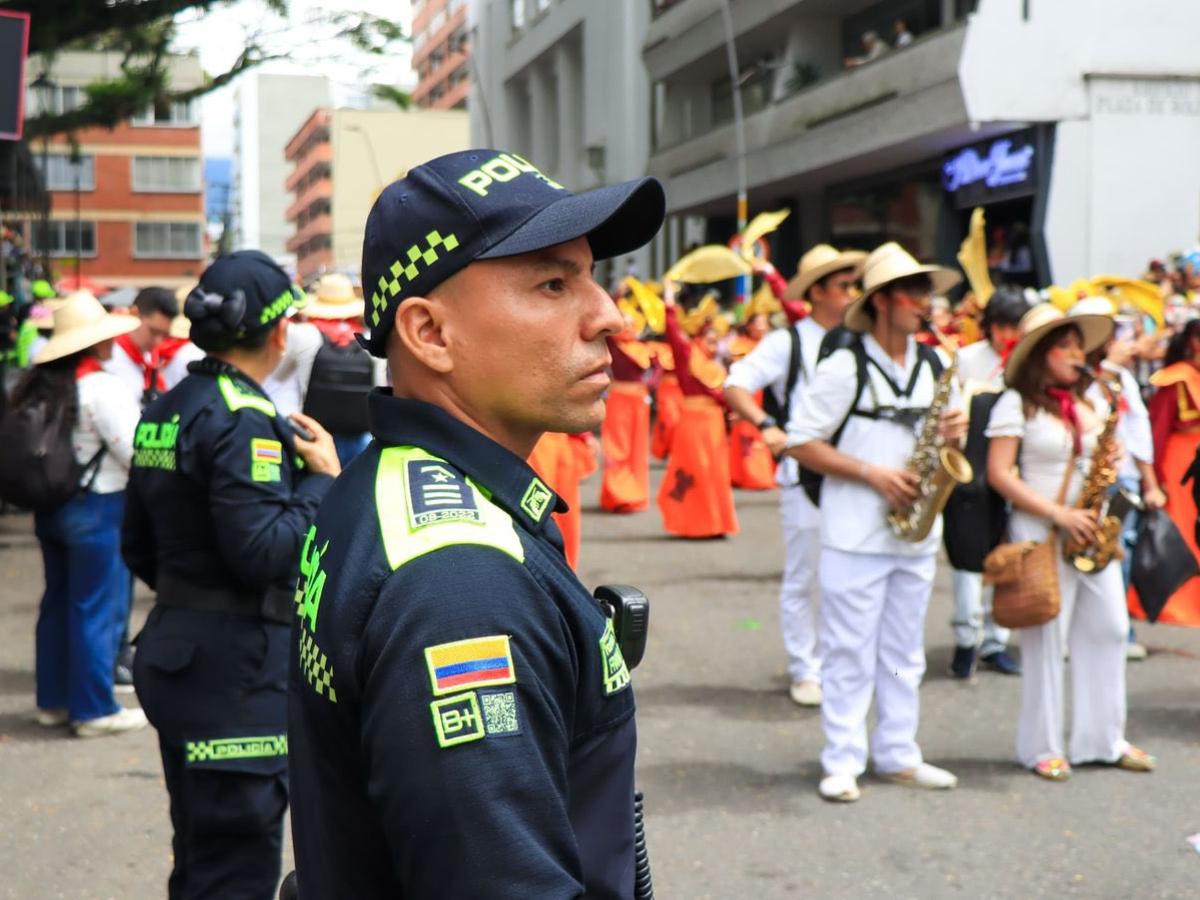 Primero la vida: Policía solo podrá disparar para proteger a las personas, no a bienes materiales