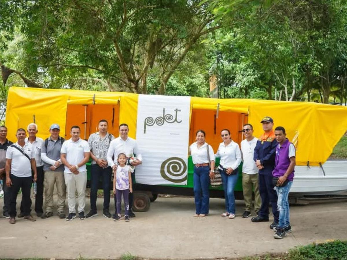 Putumayo: instituciones educativas reciben de equipos de río