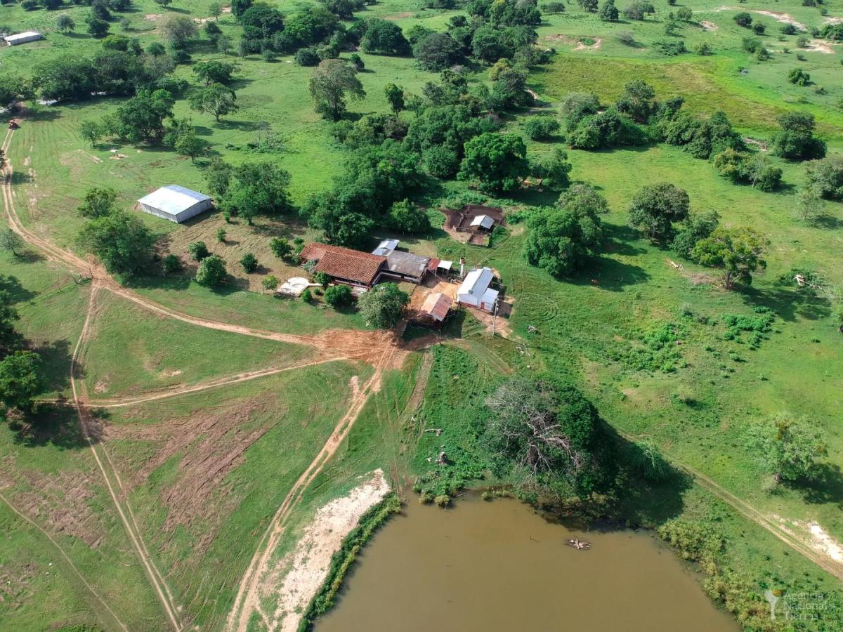 Entrega de tierras en Magdalena 