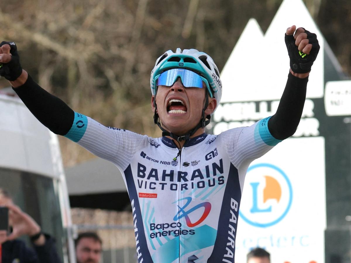 El ciclista colombiano Santiago Buitrago ganó la cuarta etapa de la París Niza