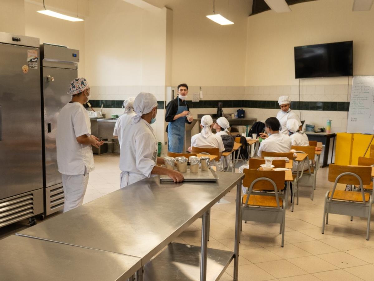 En Medellín abren 230 cupos para formación laboral de personas con discapacidad