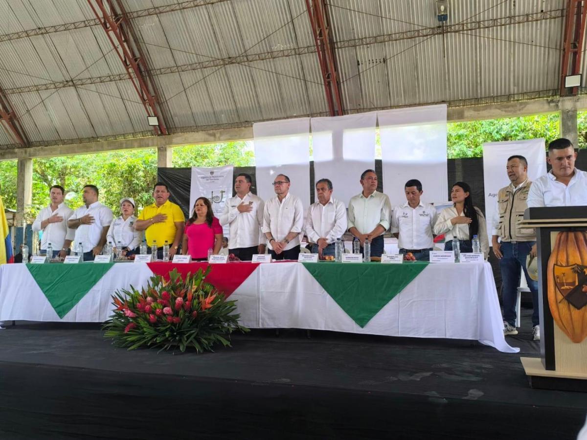  Arauquita: Gobierno invertirá 46 mil millones en vías rurales 