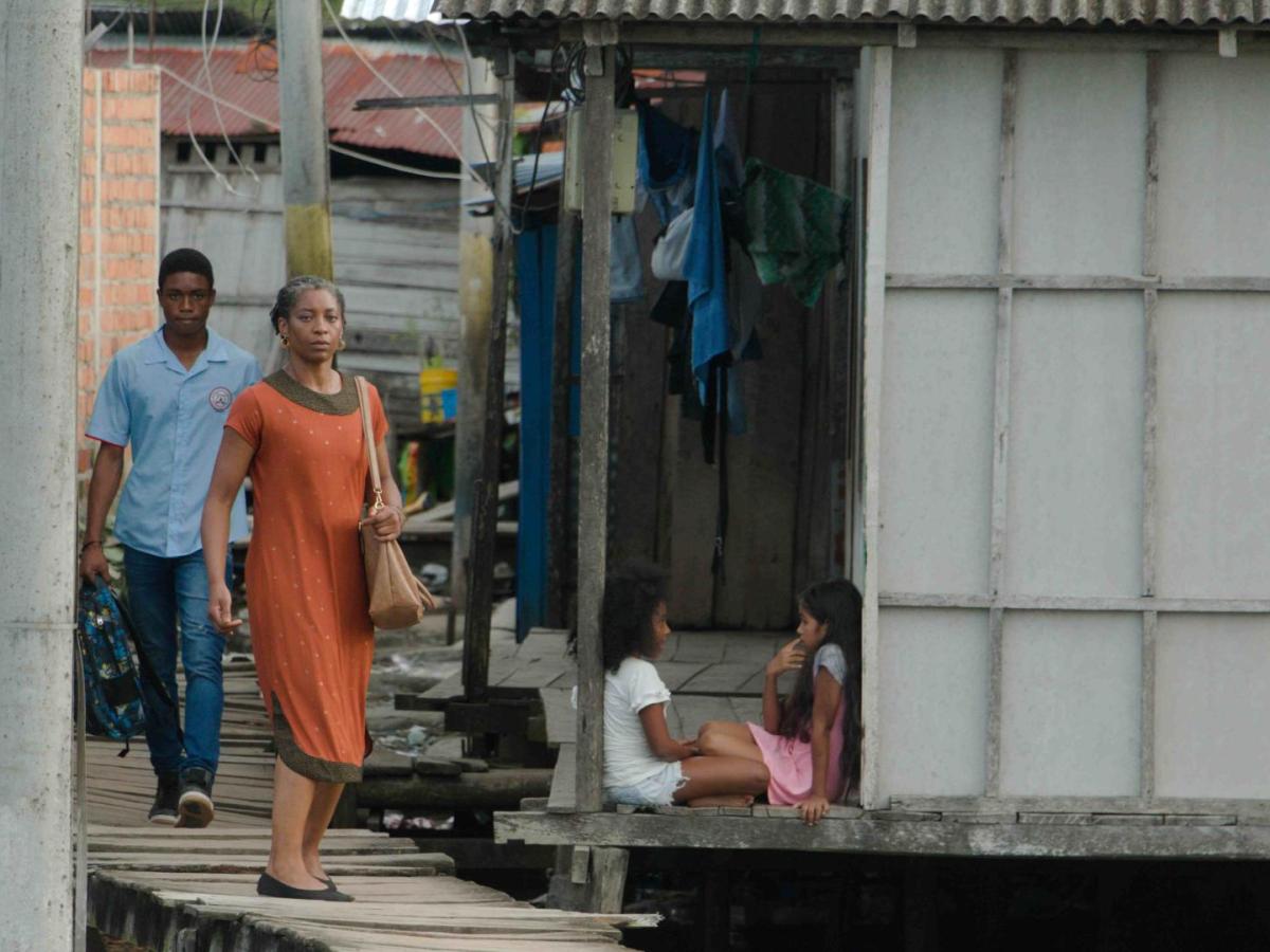 Películas estreno y gratis RTVCPlay: Puentes en el mar