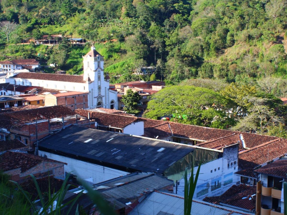 Ataque armado en Salgar, Antioquia: dos personas muertas y una herida
