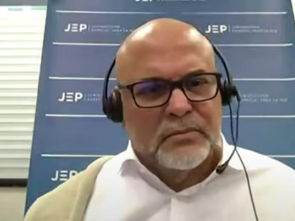 Mancuso afirma que está detenido ilegalmente