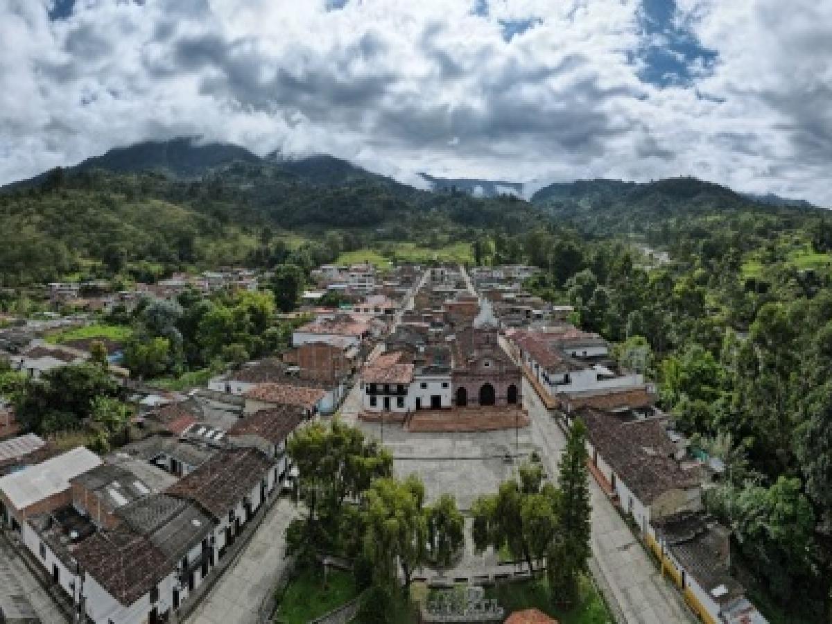 Pago a familias campesinas por cuidar el medioambiente en Bucaramanga: cómo funciona
