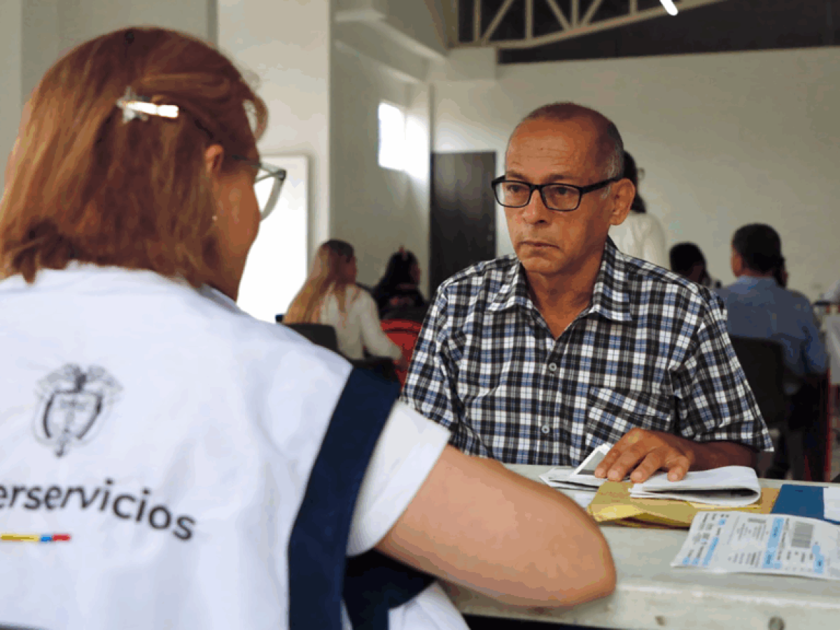 Gustavo Petro celebra: Alcanos compensará a usuarios por cobros indebidos 