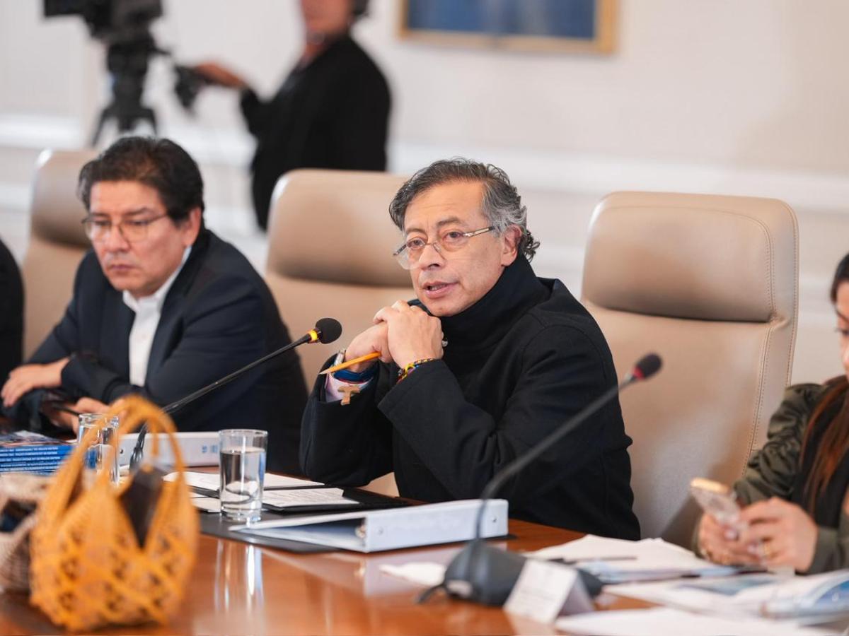 Todas las EPS que estén en quiebra se liquidan: Presidente Petro