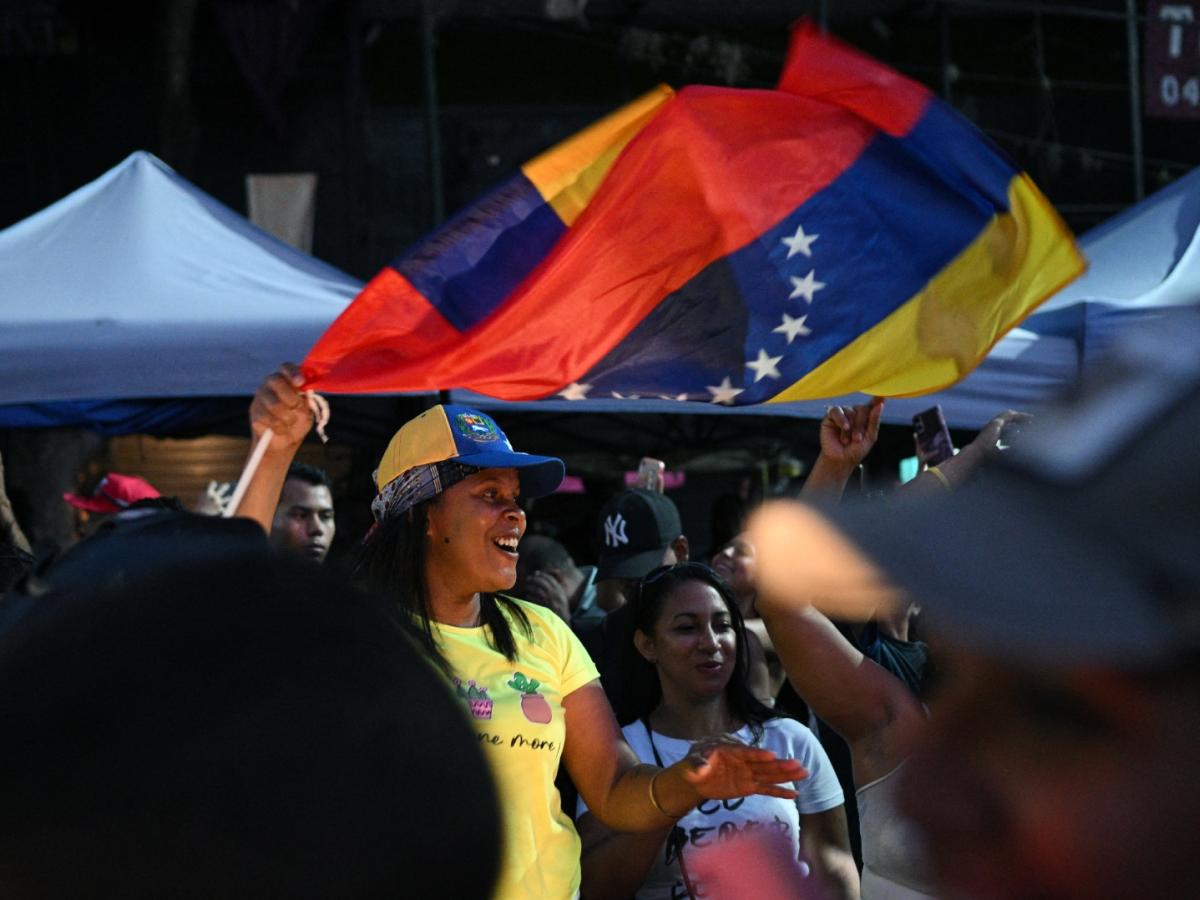 Elecciones Venezuela: El pueblo a la espera de los resultados