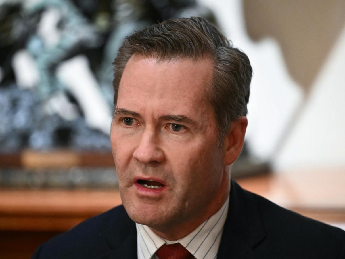 Donald Trump destituyó a Mike Waltz de su cargo 