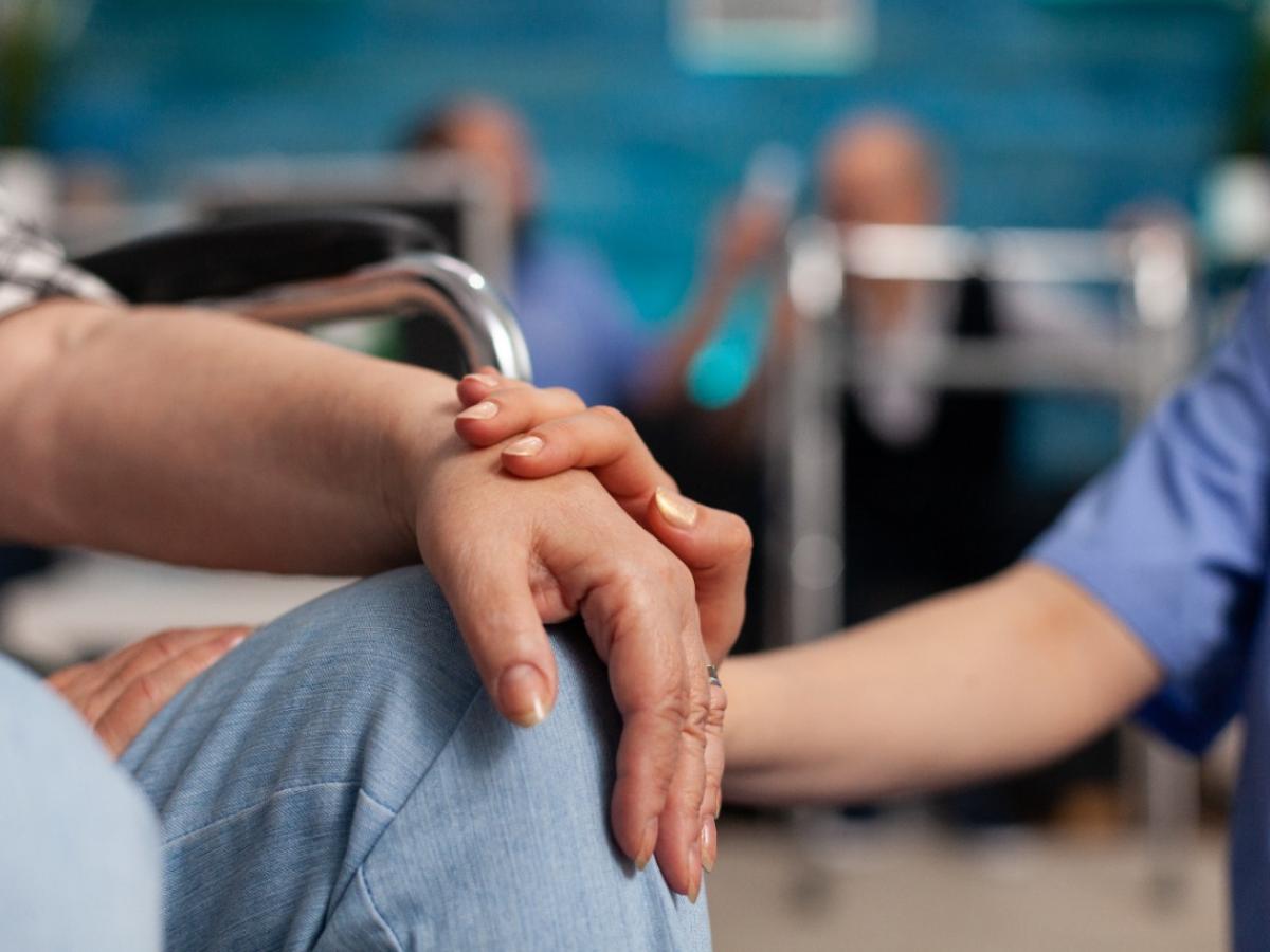 Tres personas diagnosticadas con paraplejia vuelven a caminar gracias a un nuevo tratamiento