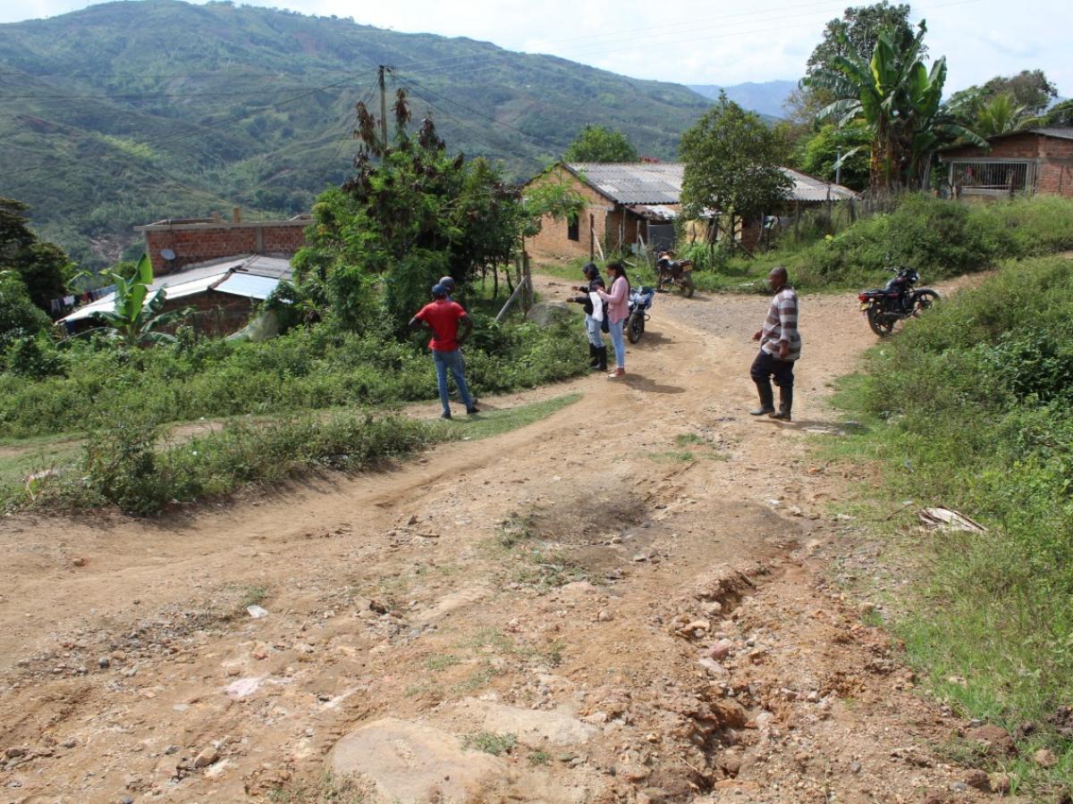 Atentado con moto bomba en Suárez, Cauca: un policía herido