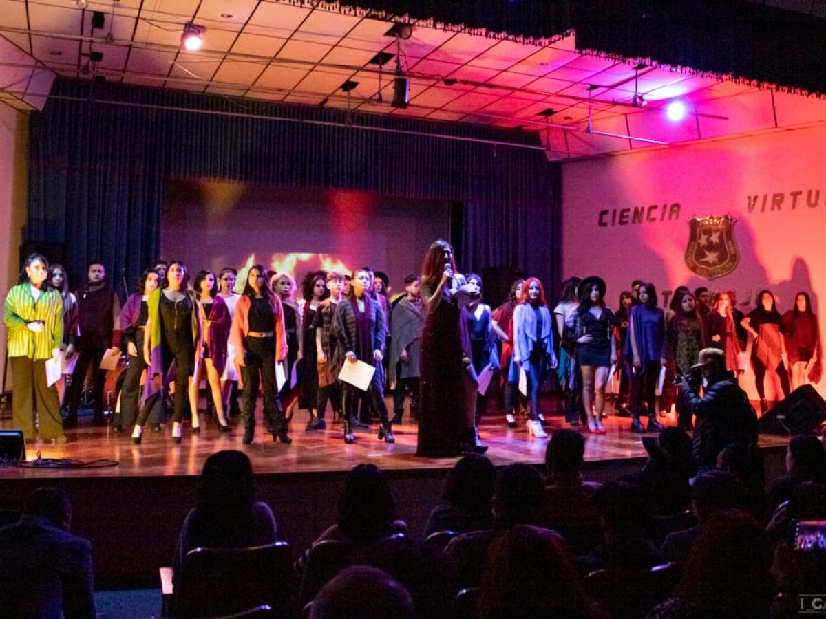 Bloodline academia de modelaje