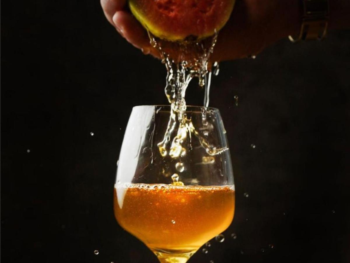 emprendimiento familiar que produce vino a base de guayaba en Fuentedeoro, Meta